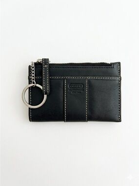 Coach Black Leather Zip Card Case Wallet with Keyring NWT